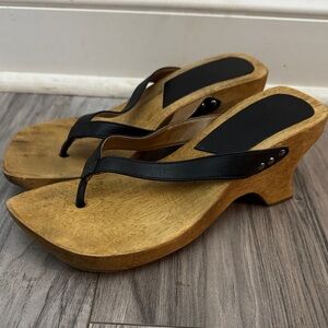 BONGO Black and Tan Women's Wedge Sandals